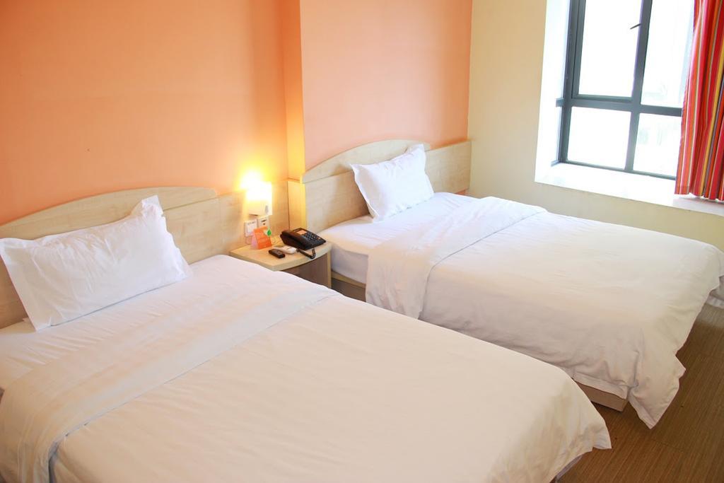 7Days Inn Guangzhou Tianhe Tangxia Junjing Huayuan Екстериор снимка